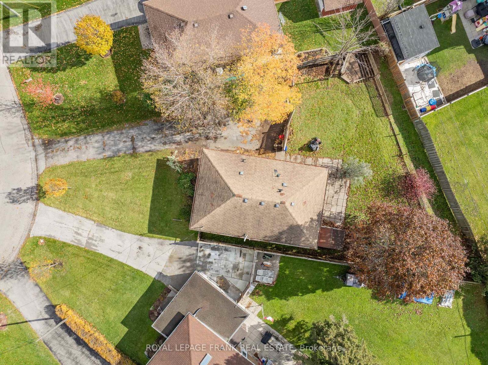 23 Sunset Road, Clarington, Ontario  L1C 2E5 - Photo 5 - E12521242