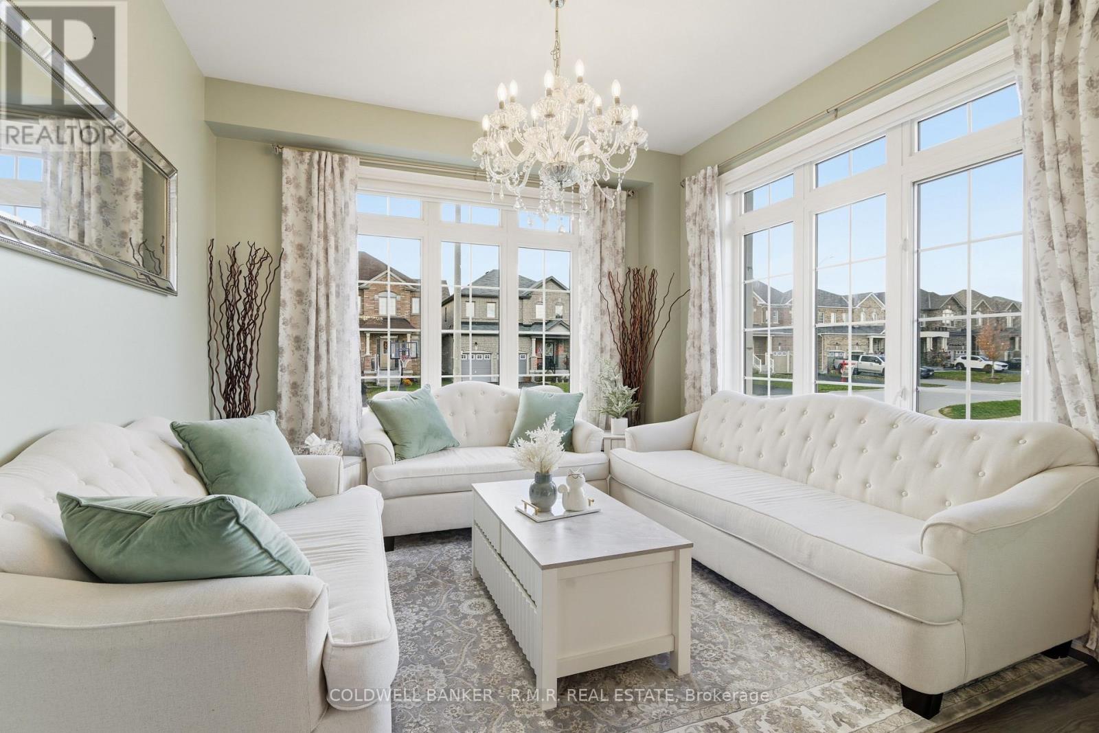 27 Barchard Street, Clarington, Ontario  L1B 0K8 - Photo 7 - E12521266