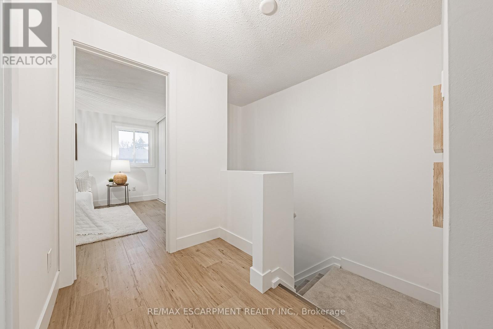 15 - 660 Oxford Road, Burlington, Ontario  L7N 3M1 - Photo 18 - W12521026