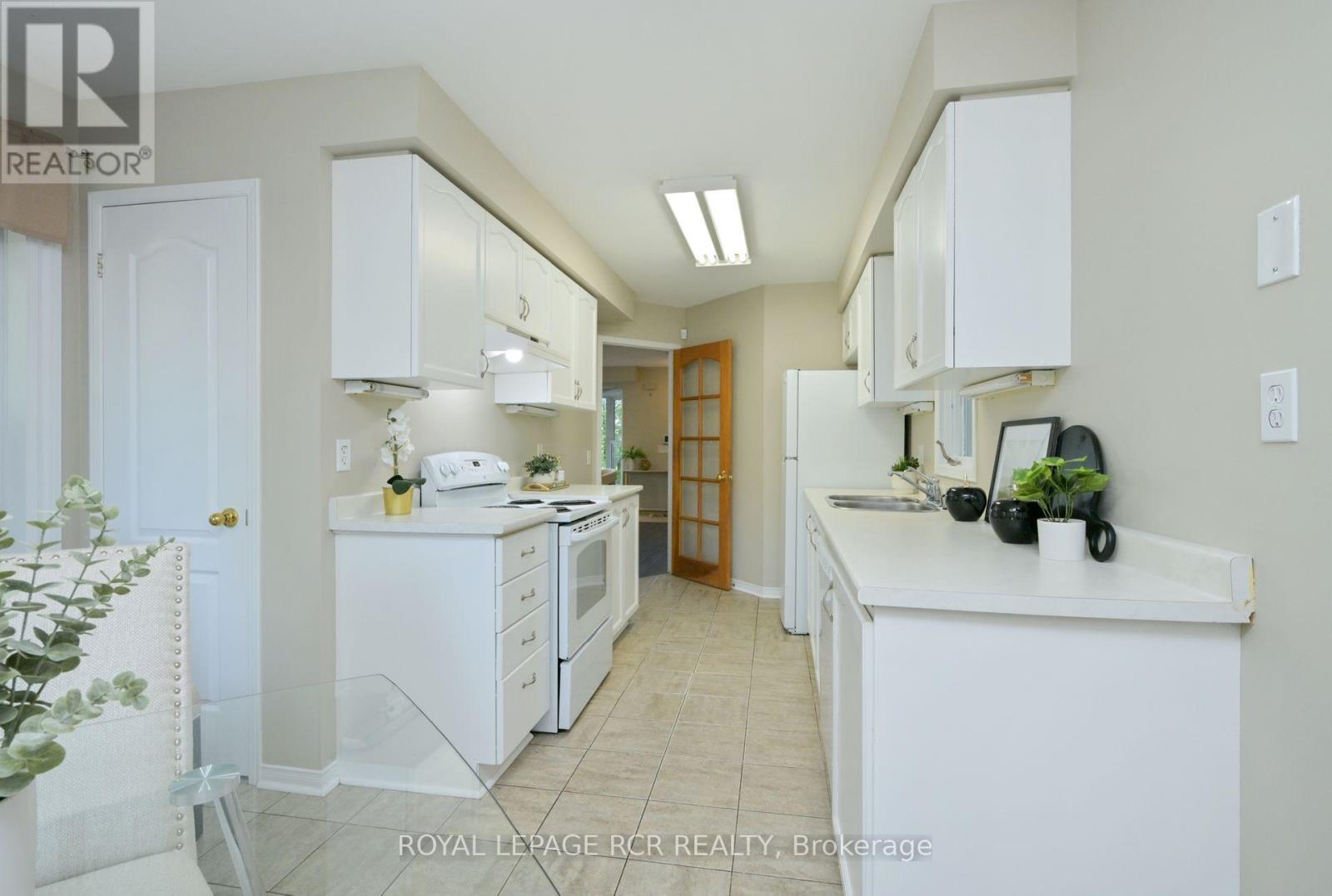 315 Alder Street, Orangeville, Ontario  L9W 4X5 - Photo 10 - W12521044