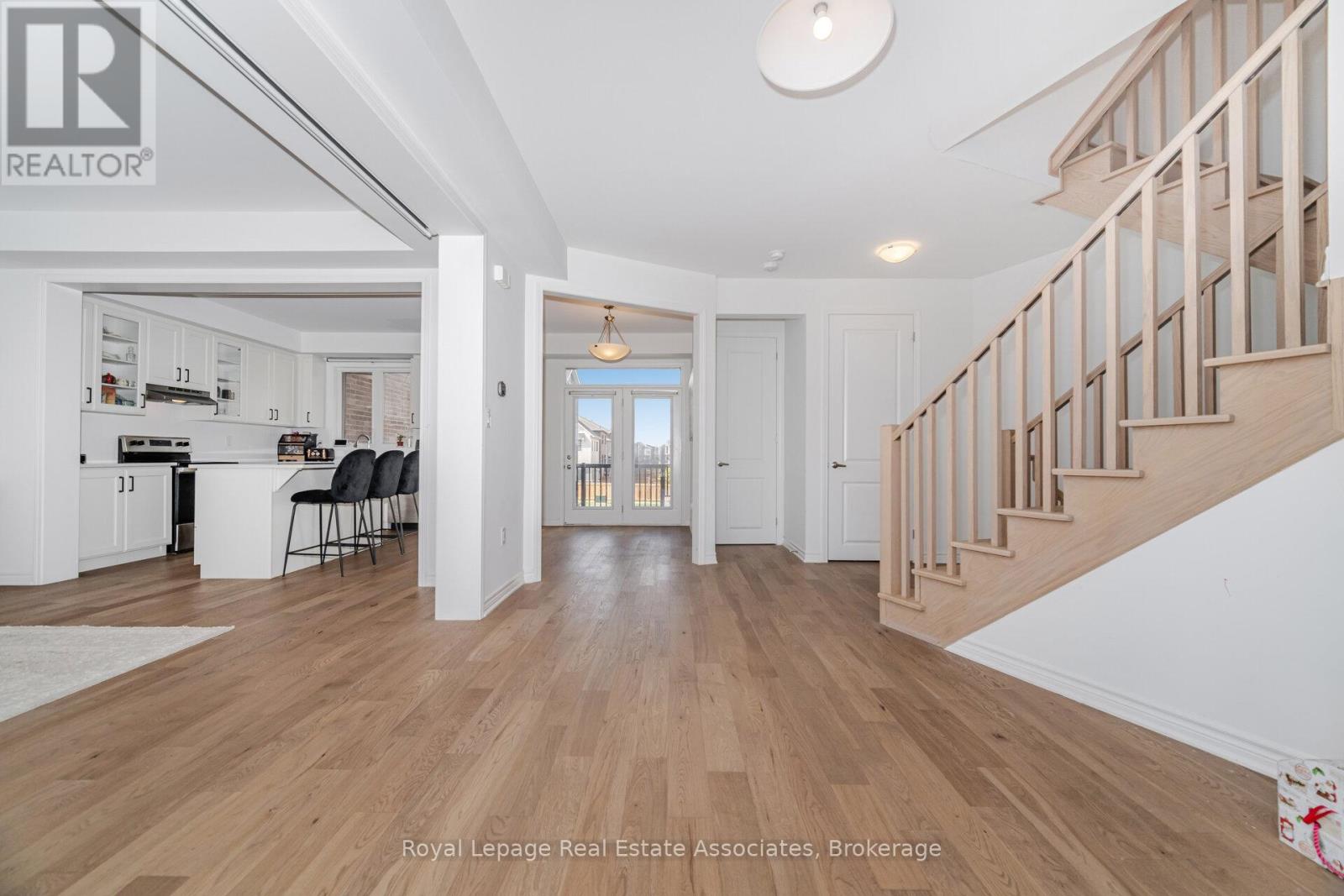 1397 William Halton Parkway, Oakville, Ontario  L6M 5N8 - Photo 12 - W12521046