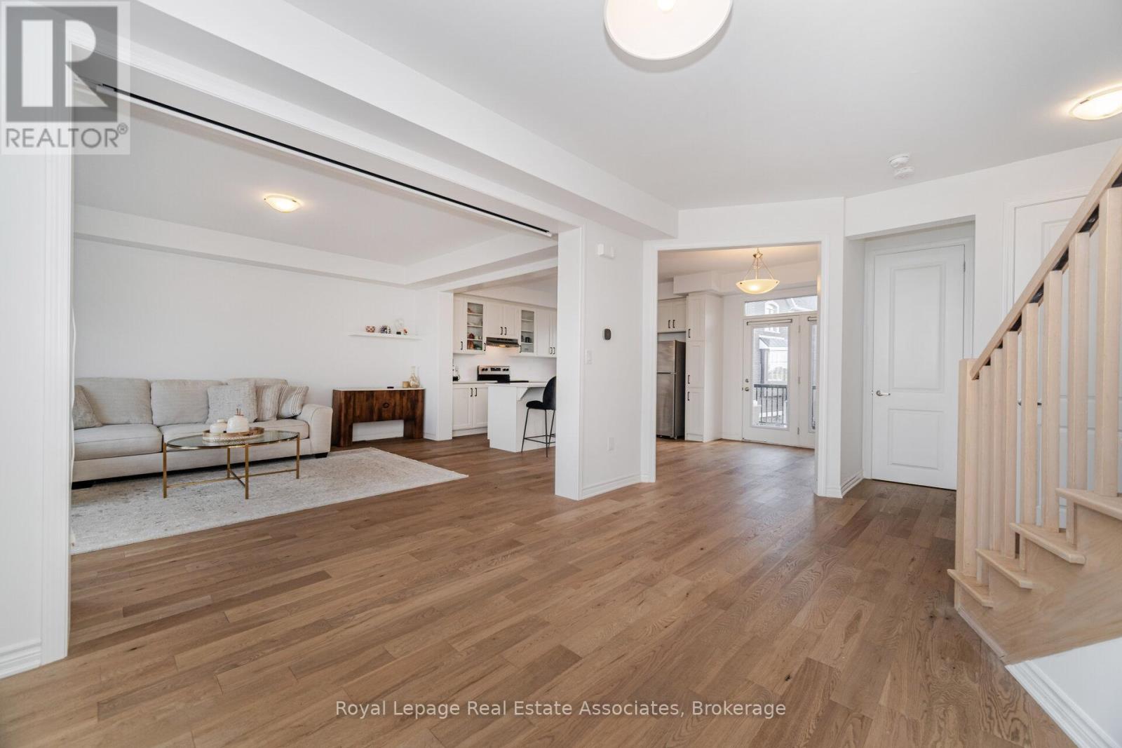 1397 William Halton Parkway, Oakville, Ontario  L6M 5N8 - Photo 13 - W12521046