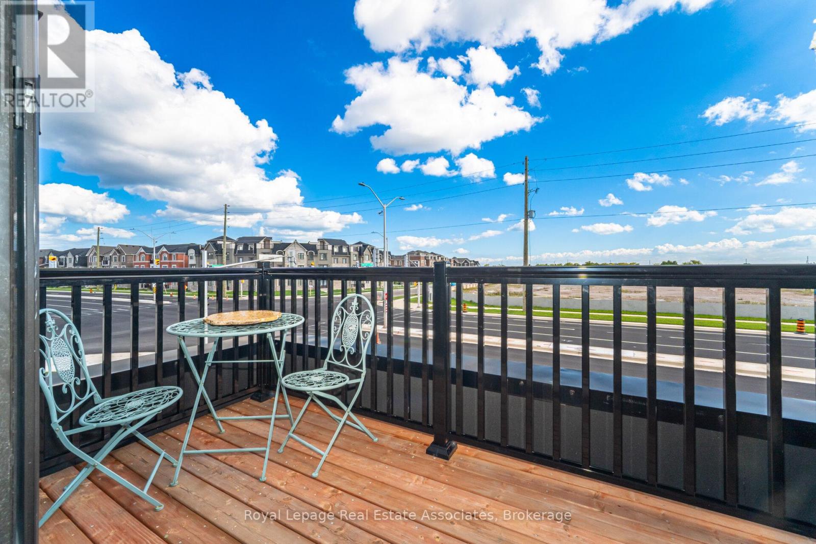 1397 William Halton Parkway, Oakville, Ontario  L6M 5N8 - Photo 14 - W12521046