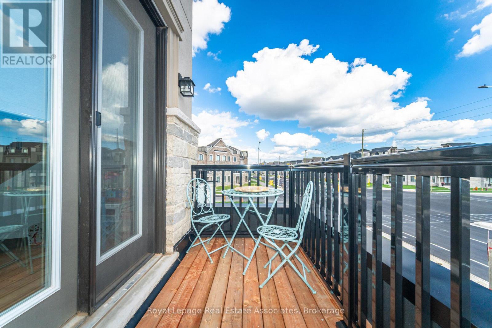 1397 William Halton Parkway, Oakville, Ontario  L6M 5N8 - Photo 15 - W12521046