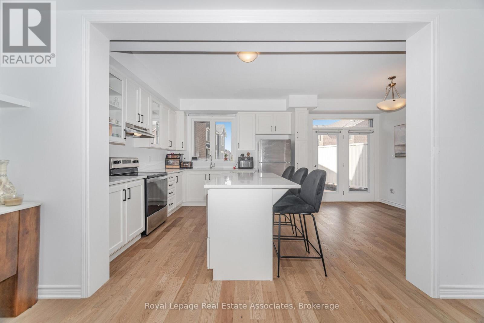 1397 William Halton Parkway, Oakville, Ontario  L6M 5N8 - Photo 20 - W12521046