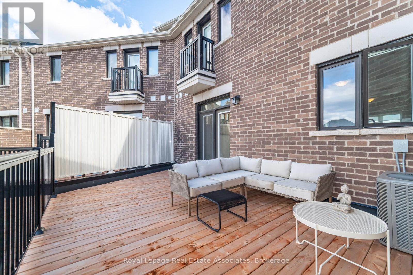 1397 William Halton Parkway, Oakville, Ontario  L6M 5N8 - Photo 27 - W12521046