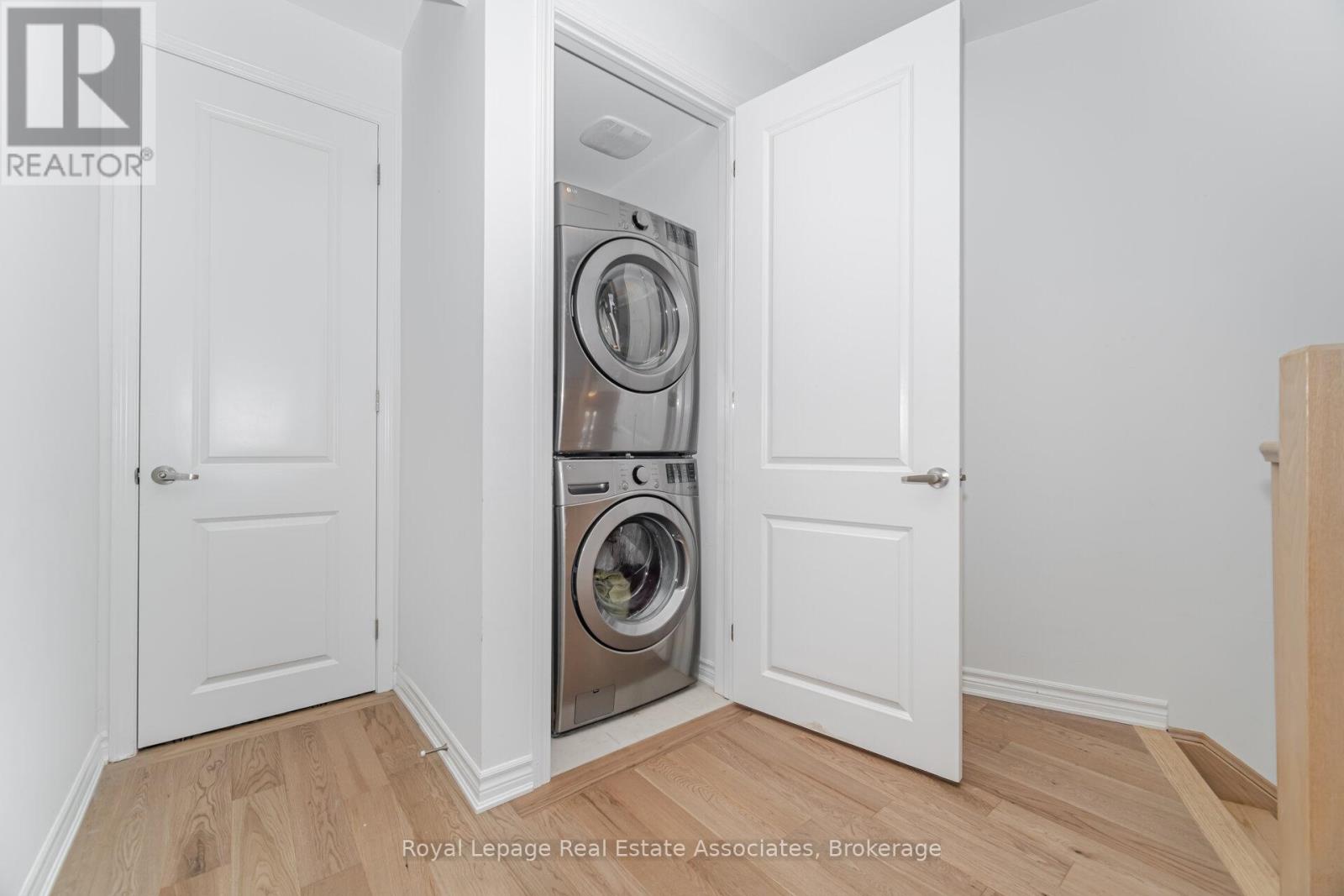 1397 William Halton Parkway, Oakville, Ontario  L6M 5N8 - Photo 30 - W12521046