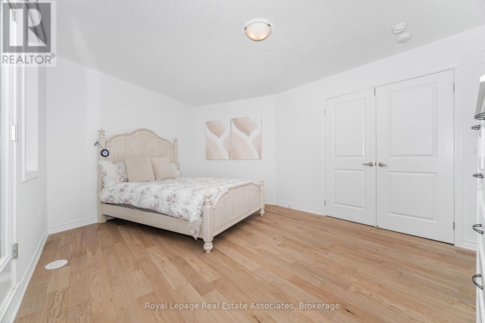 1397 William Halton Parkway, Oakville, Ontario  L6M 5N8 - Photo 33 - W12521046