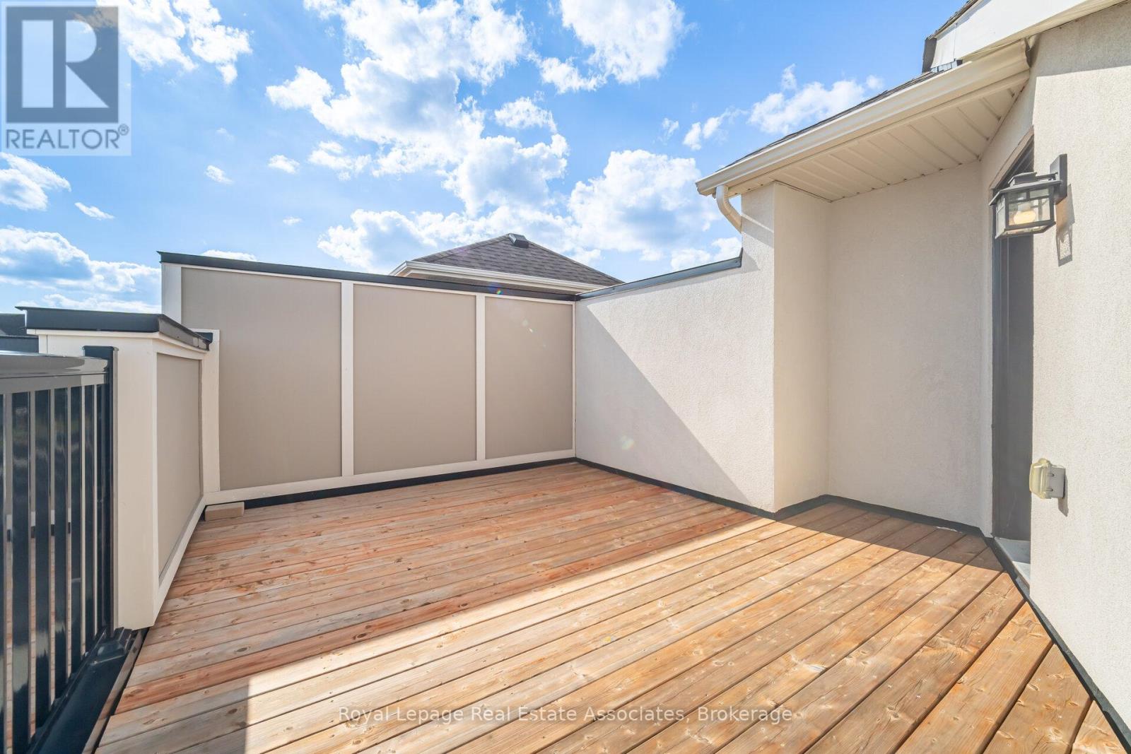 1397 William Halton Parkway, Oakville, Ontario  L6M 5N8 - Photo 40 - W12521046