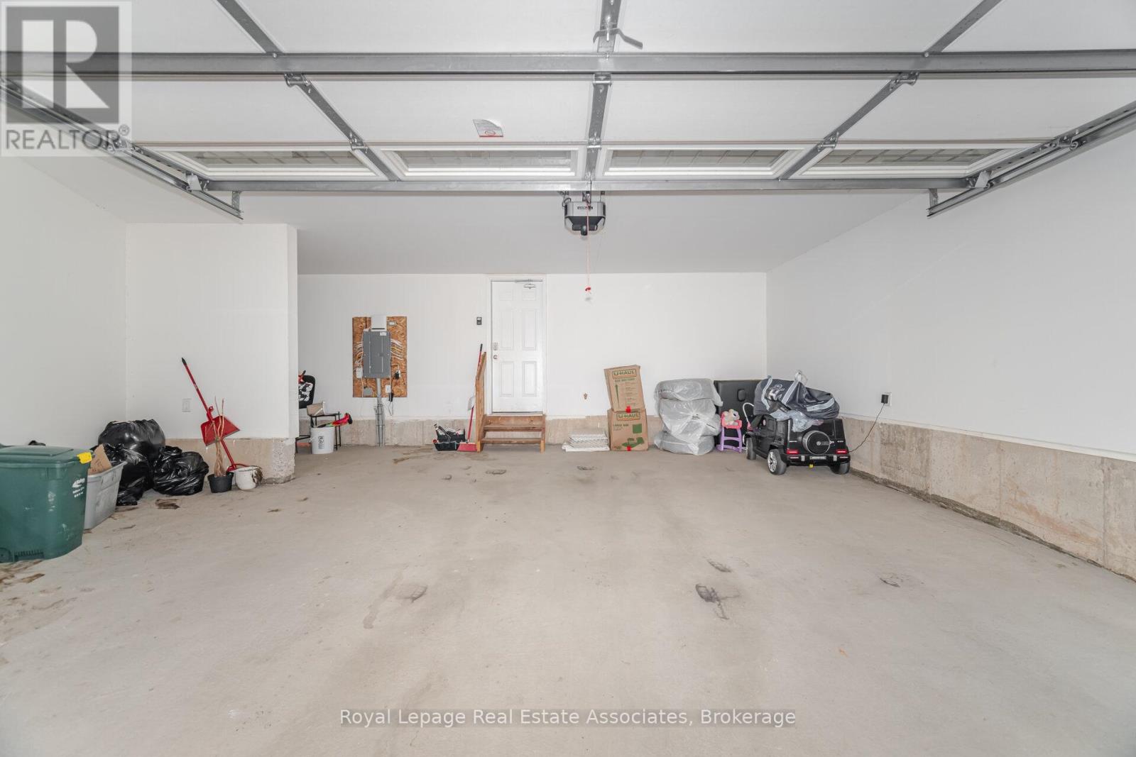 1397 William Halton Parkway, Oakville, Ontario  L6M 5N8 - Photo 43 - W12521046