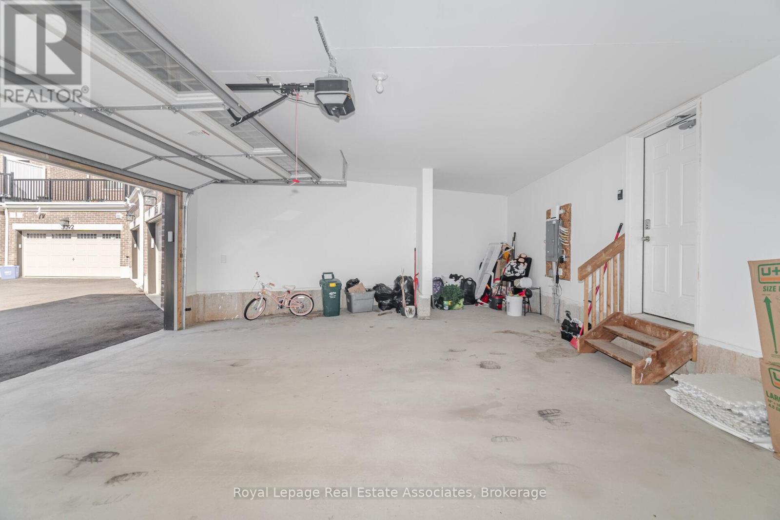 1397 William Halton Parkway, Oakville, Ontario  L6M 5N8 - Photo 44 - W12521046