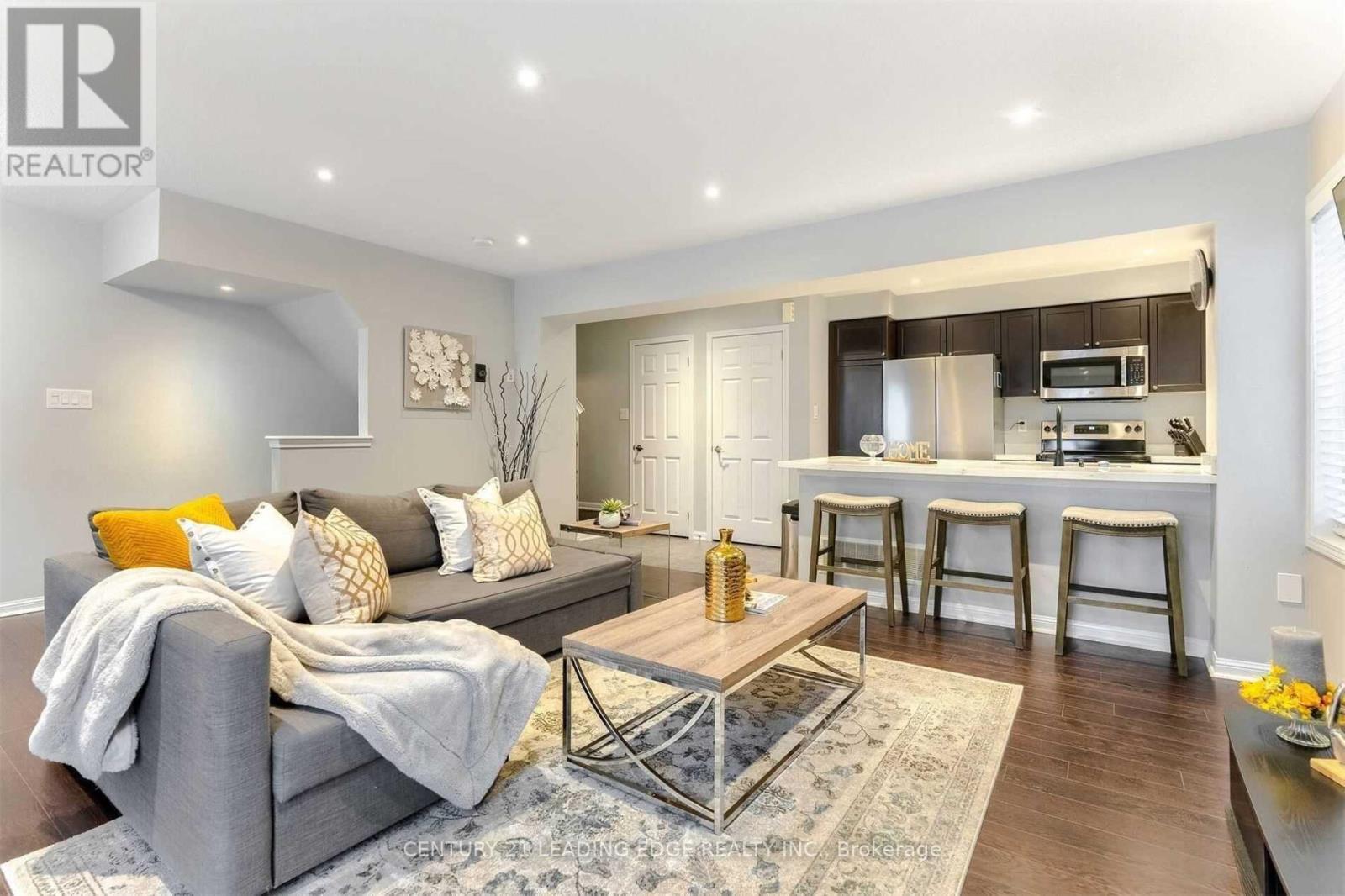 6 - 1025 Nadalin Heights, Milton, Ontario  L9T 8R3 - Photo 8 - W12521104