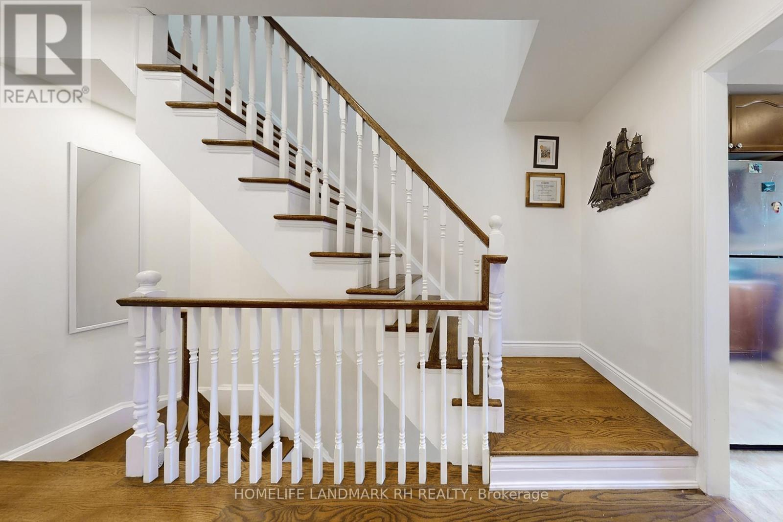 3060 Dewridge Avenue, Oakville, Ontario  L6M 5J1 - Photo 12 - W12521116