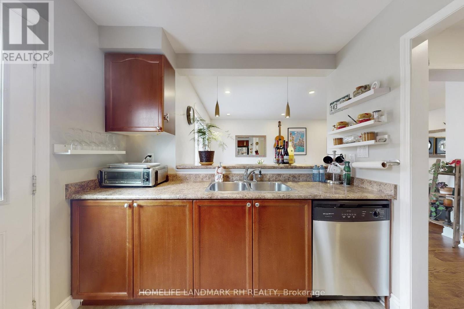 3060 Dewridge Avenue, Oakville, Ontario  L6M 5J1 - Photo 6 - W12521116