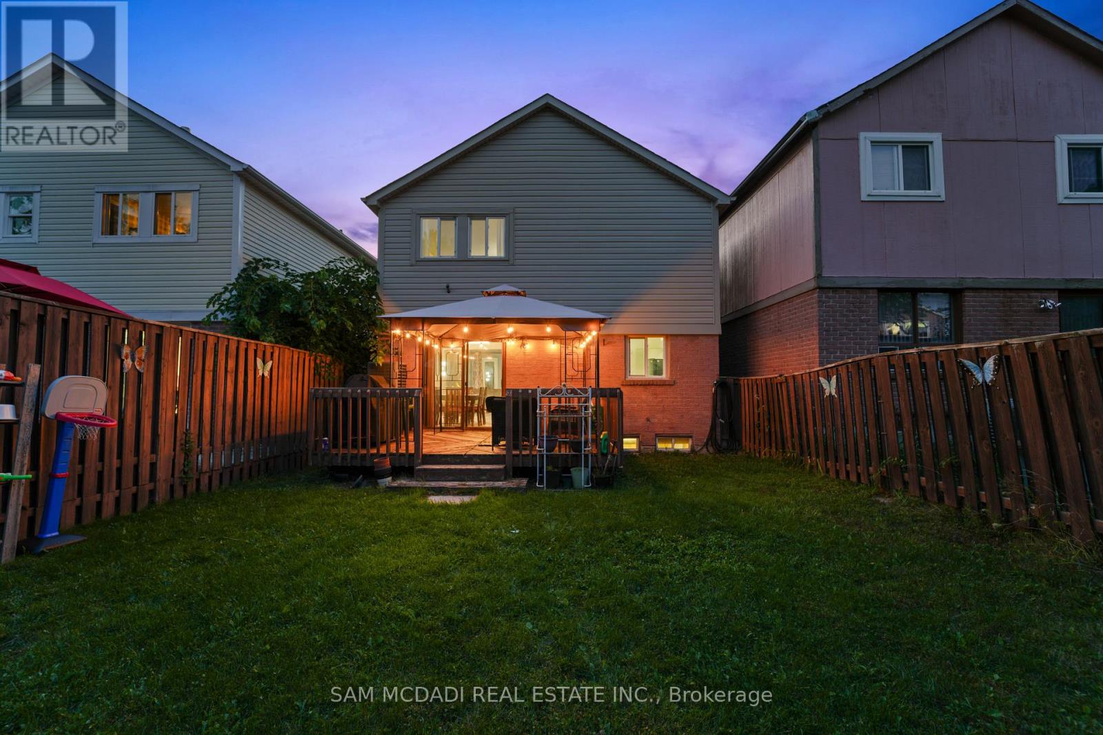 7262 Corrine Crescent, Mississauga, Ontario  L5N 5C1 - Photo 28 - W12521144