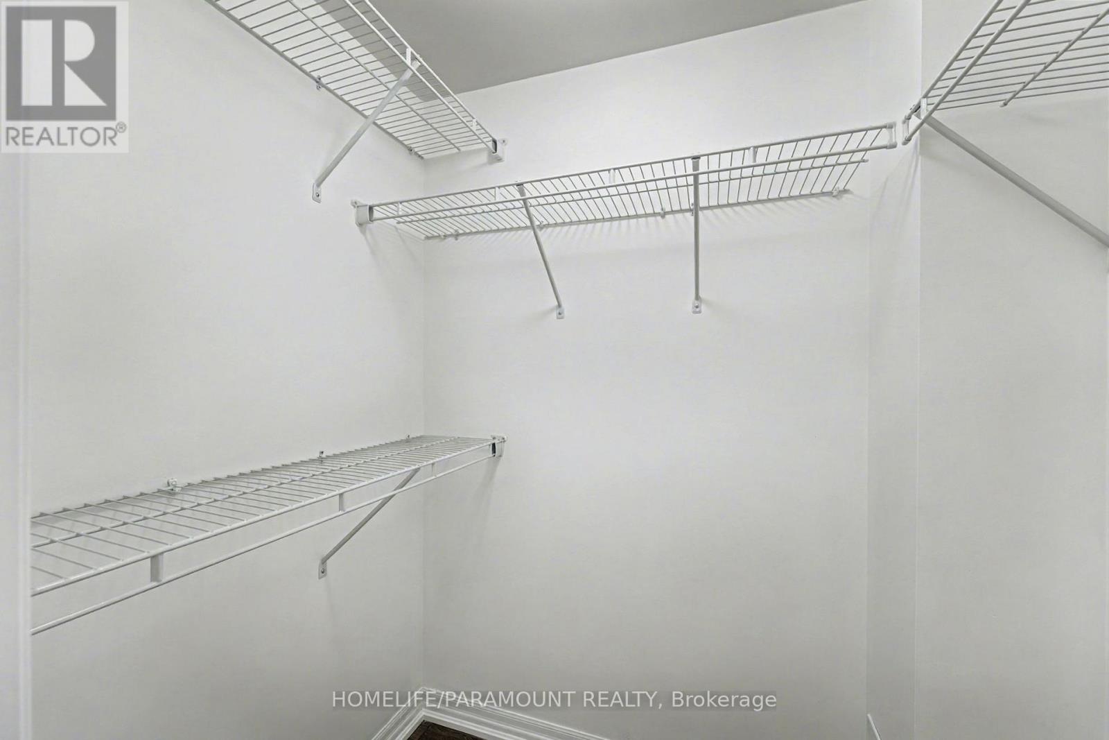 370 Timberland Gate, Oakville, Ontario  L6M 0Y9 - Photo 21 - W12521158