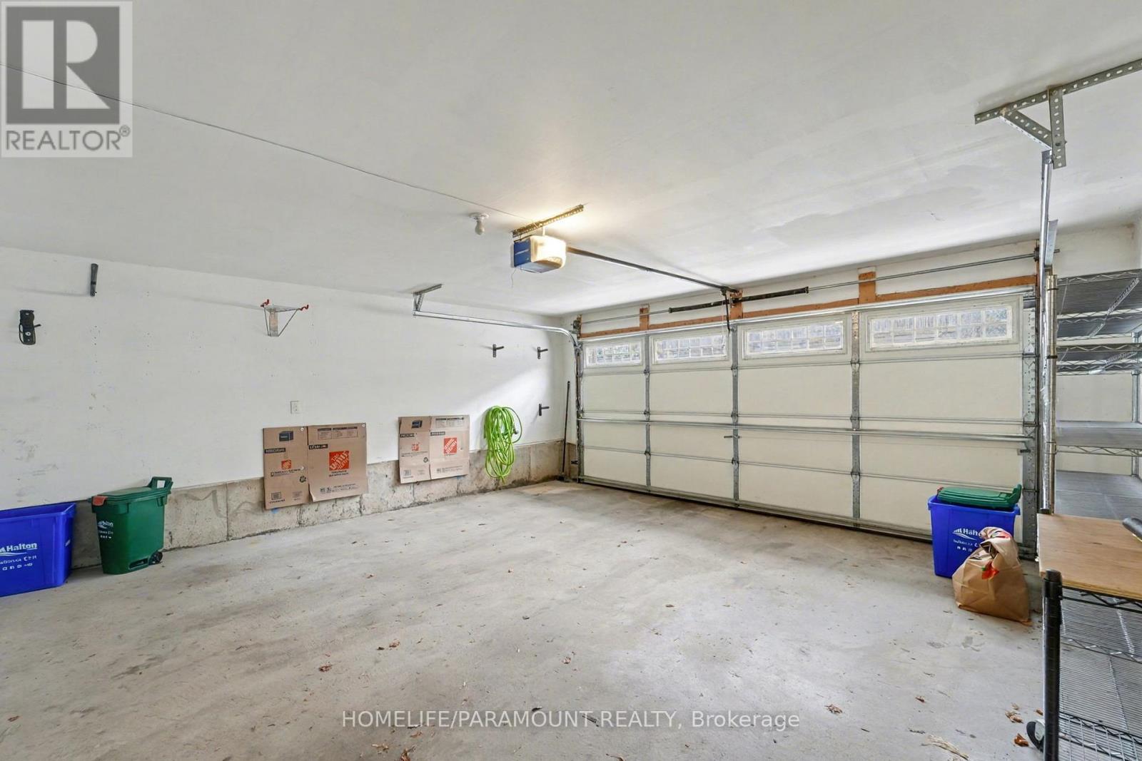 370 Timberland Gate, Oakville, Ontario  L6M 0Y9 - Photo 27 - W12521158