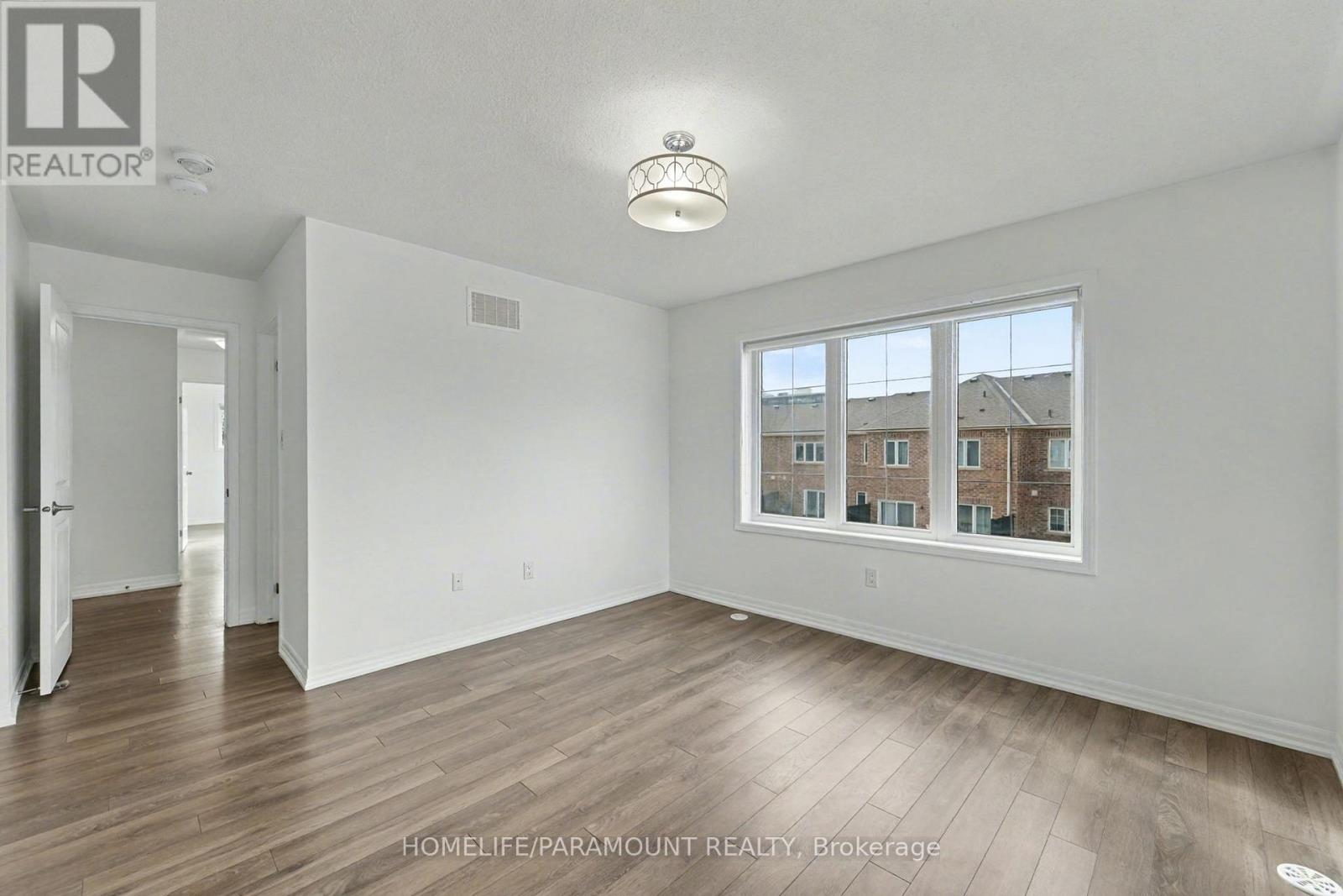 370 Timberland Gate, Oakville, Ontario  L6M 0Y9 - Photo 39 - W12521158