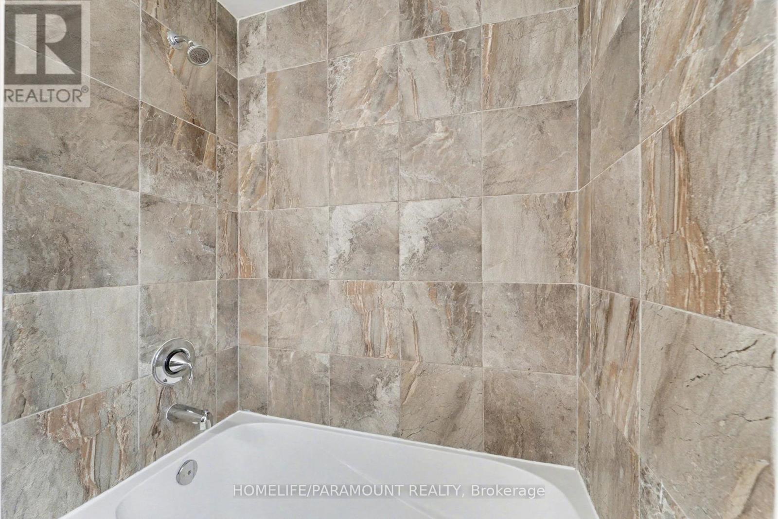 370 Timberland Gate, Oakville, Ontario  L6M 0Y9 - Photo 46 - W12521158