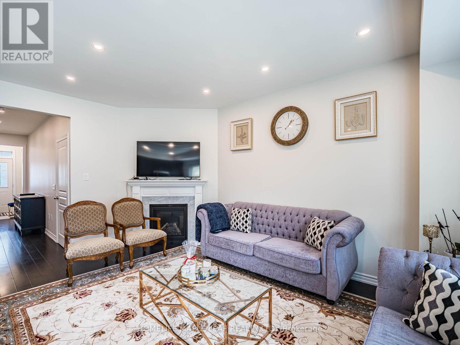 1454 Chretien Street, Milton, Ontario  L9E 1J1 - Photo 13 - W12521164