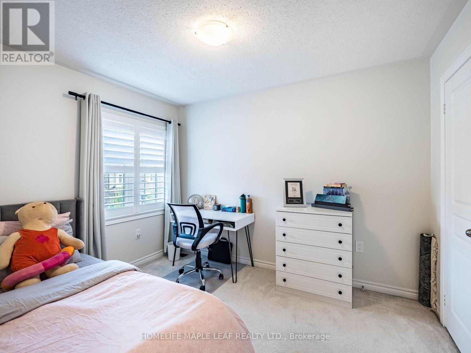 1454 Chretien Street, Milton, Ontario  L9E 1J1 - Photo 29 - W12521164