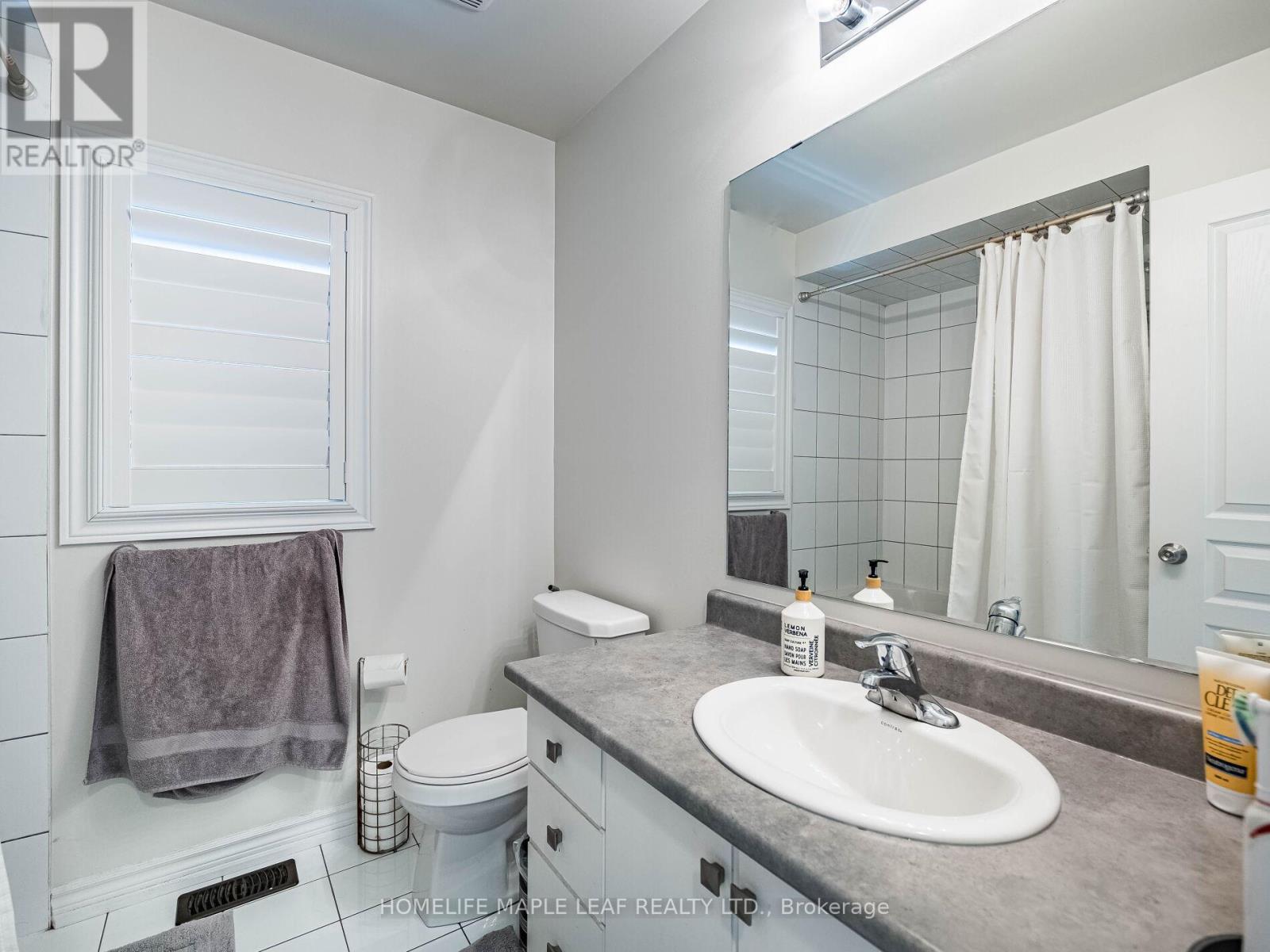 1454 Chretien Street, Milton, Ontario  L9E 1J1 - Photo 32 - W12521164