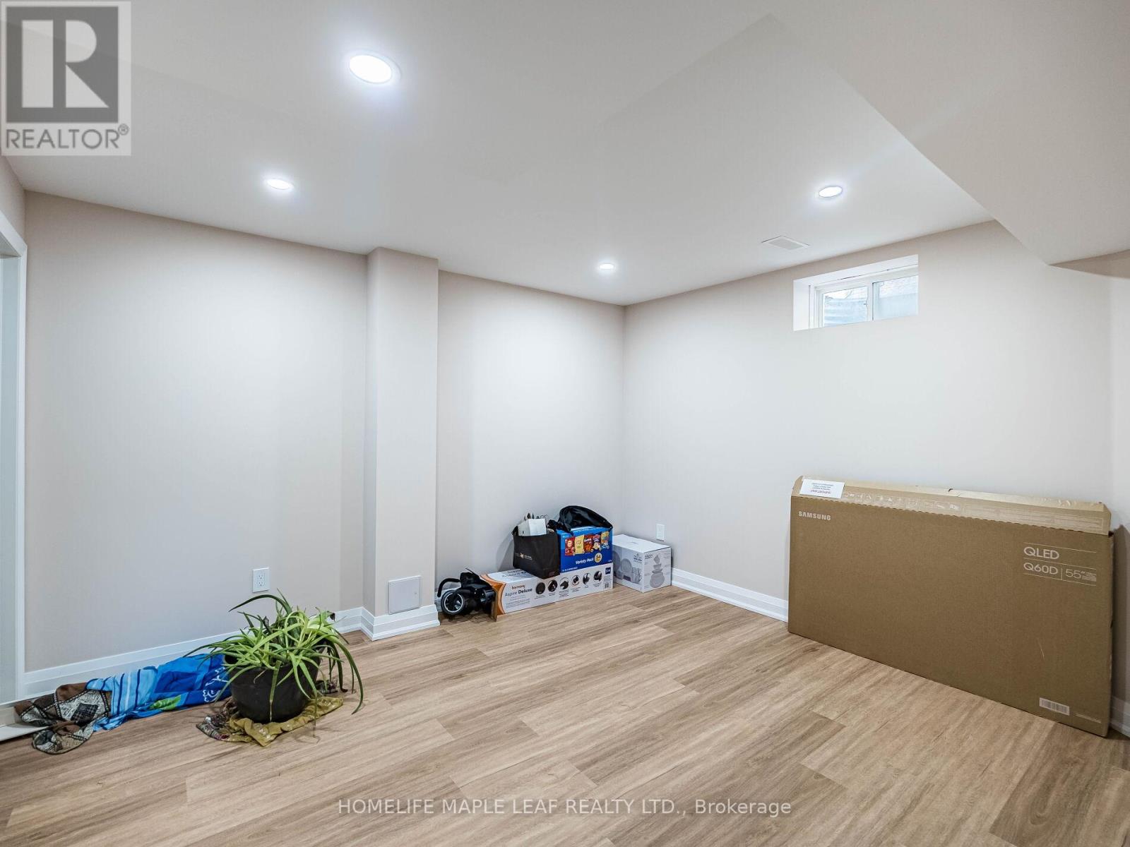 1454 Chretien Street, Milton, Ontario  L9E 1J1 - Photo 34 - W12521164