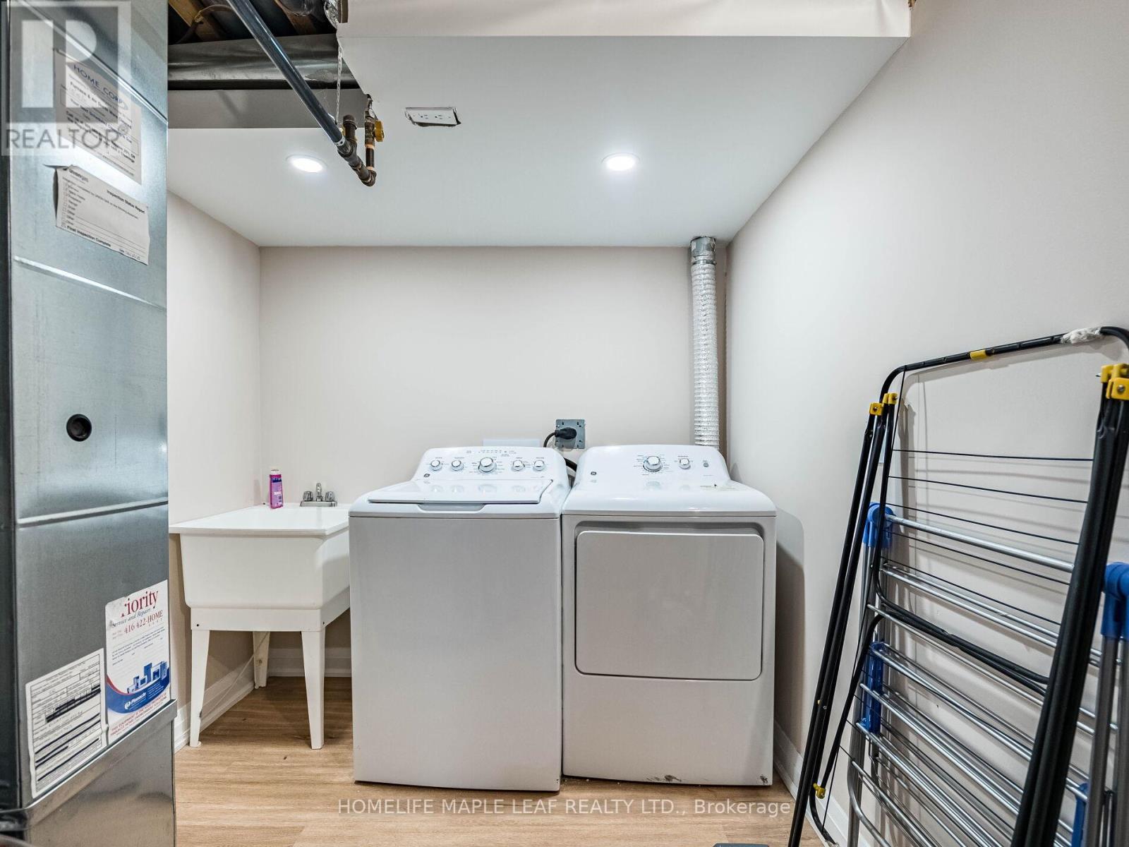 1454 Chretien Street, Milton, Ontario  L9E 1J1 - Photo 41 - W12521164