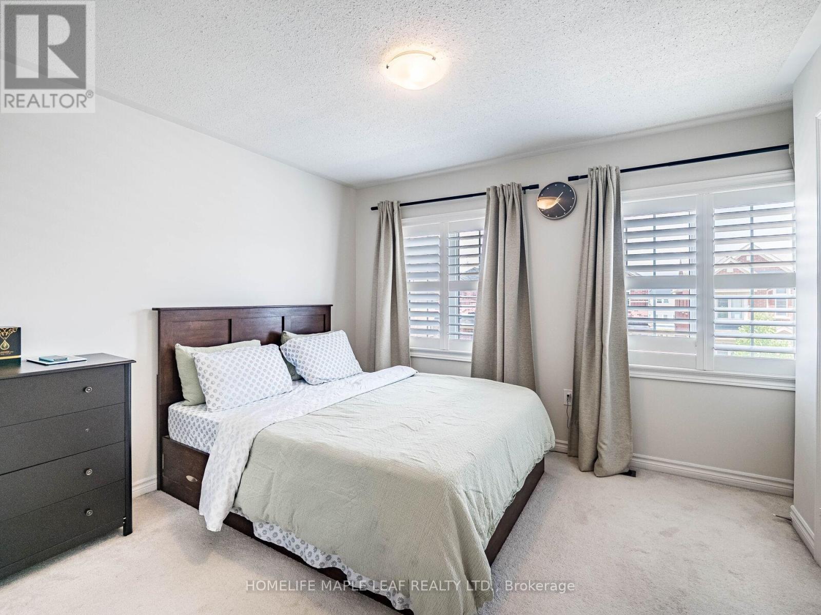 1454 Chretien Street, Milton, Ontario  L9E 1J1 - Photo 43 - W12521164