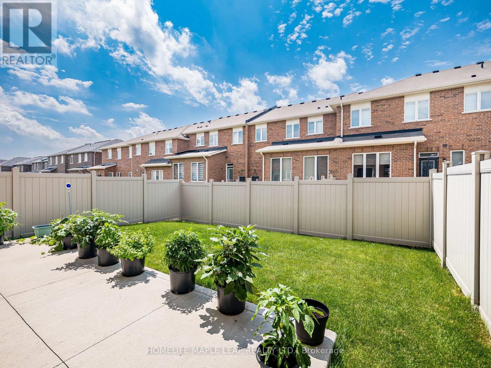 1454 Chretien Street, Milton, Ontario  L9E 1J1 - Photo 45 - W12521164