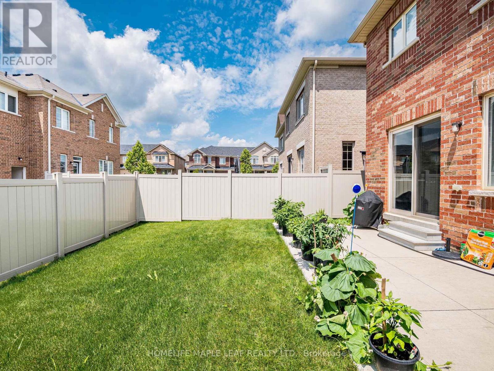 1454 Chretien Street, Milton, Ontario  L9E 1J1 - Photo 50 - W12521164