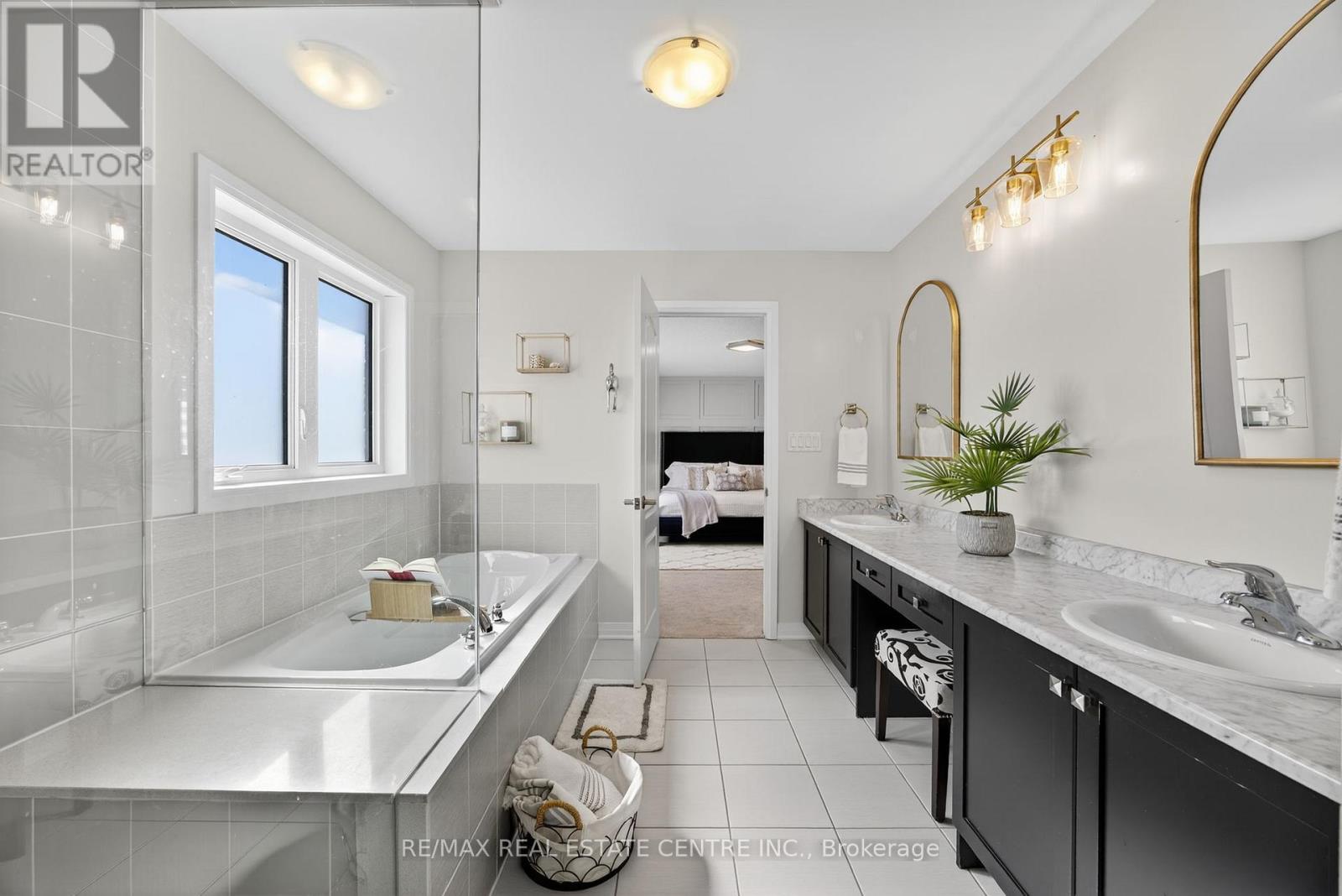 22 Drew Brown Boulevard, Orangeville, Ontario  L9W 6Z4 - Photo 29 - W12521182