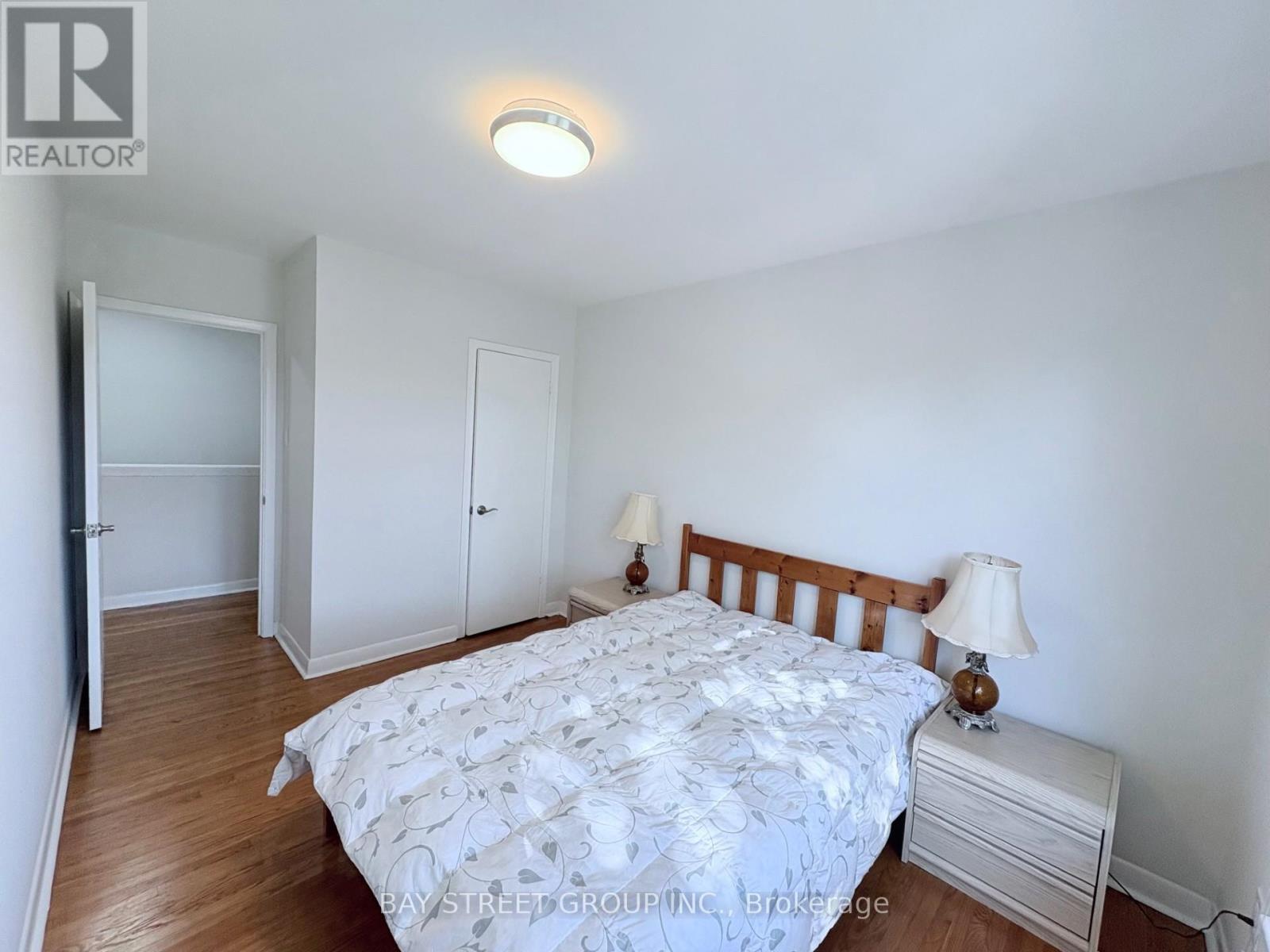 2175 Wiseman Court, Mississauga (Clarkson), Ontario  L5J 1P3 - Photo 21 - W12449872