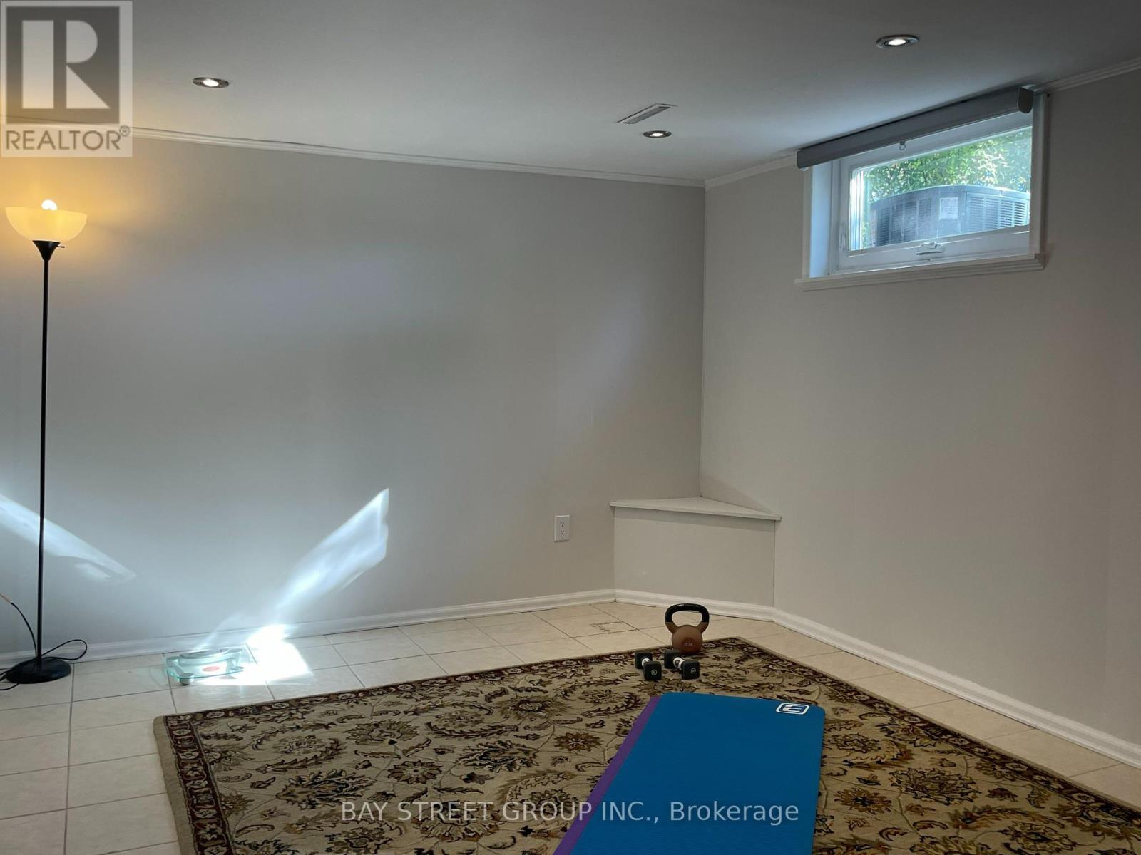 2175 Wiseman Court, Mississauga (Clarkson), Ontario  L5J 1P3 - Photo 36 - W12449872