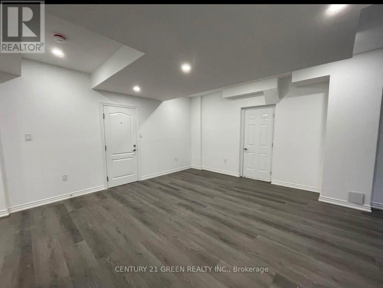 Bsmt - 36 Brentwick Drive, Brampton (Credit Valley), Ontario  L6X 3B4 - Photo 3 - W12477164