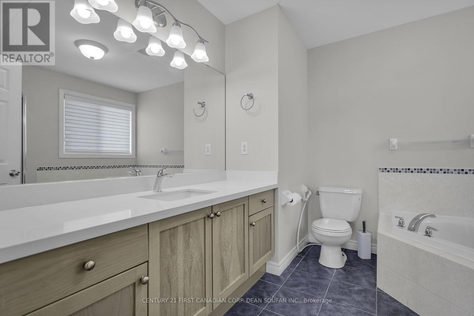 868 Rushbrook Crescent, London South, Ontario  N6K 5B6 - Photo 28 - X12521218