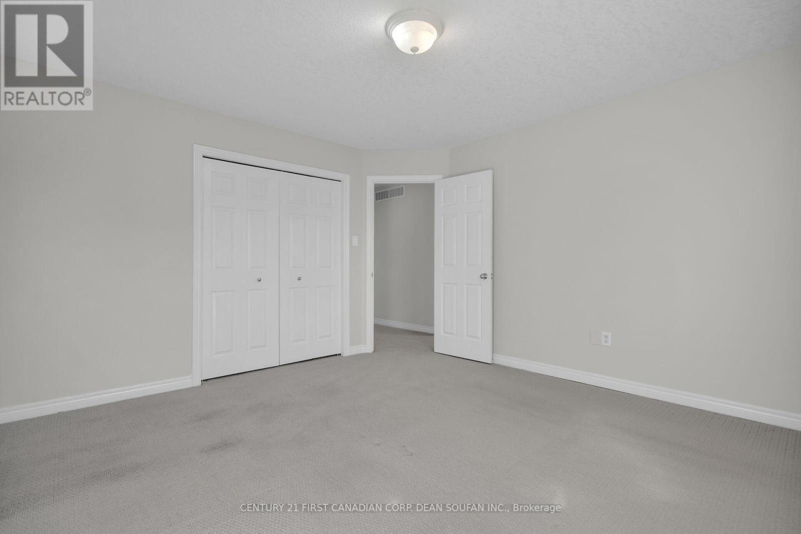 868 Rushbrook Crescent, London South, Ontario  N6K 5B6 - Photo 33 - X12521218