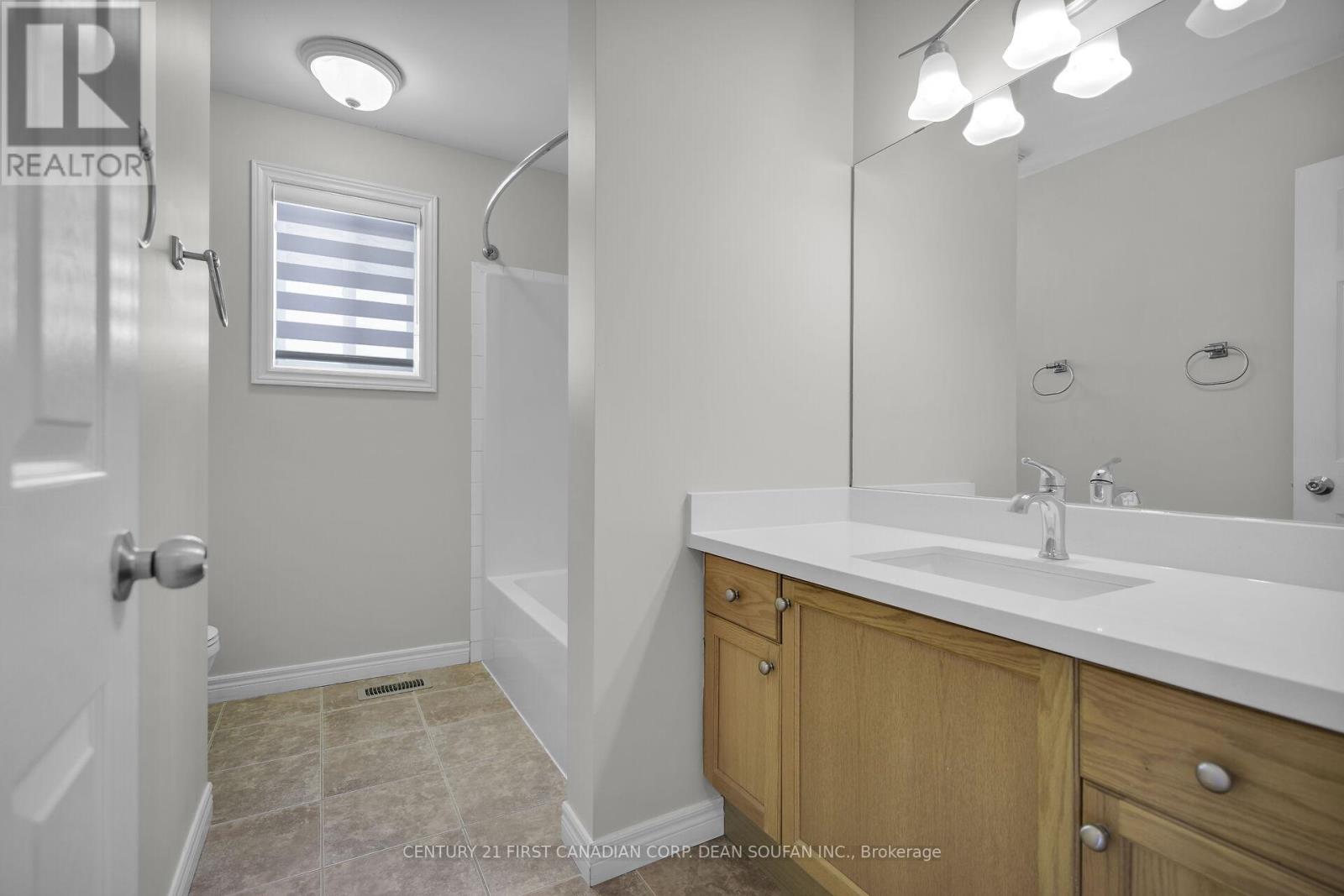 868 Rushbrook Crescent, London South, Ontario  N6K 5B6 - Photo 36 - X12521218