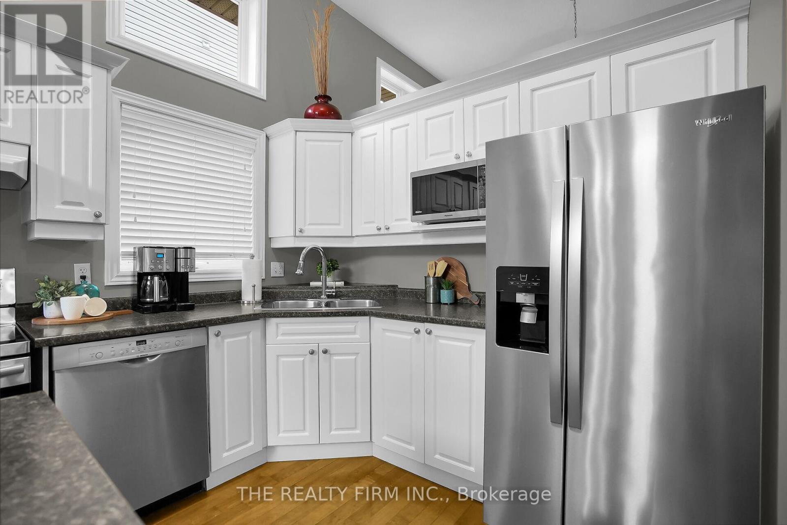 1689 Bayswater Crescent, London North, Ontario  N6G 5M9 - Photo 13 - X12521304