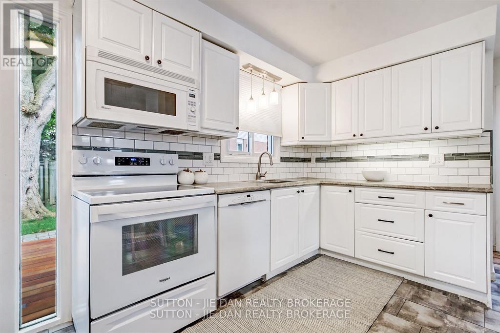 55 Constable Court, London North, Ontario  N6G 3N7 - Photo 6 - X12521338