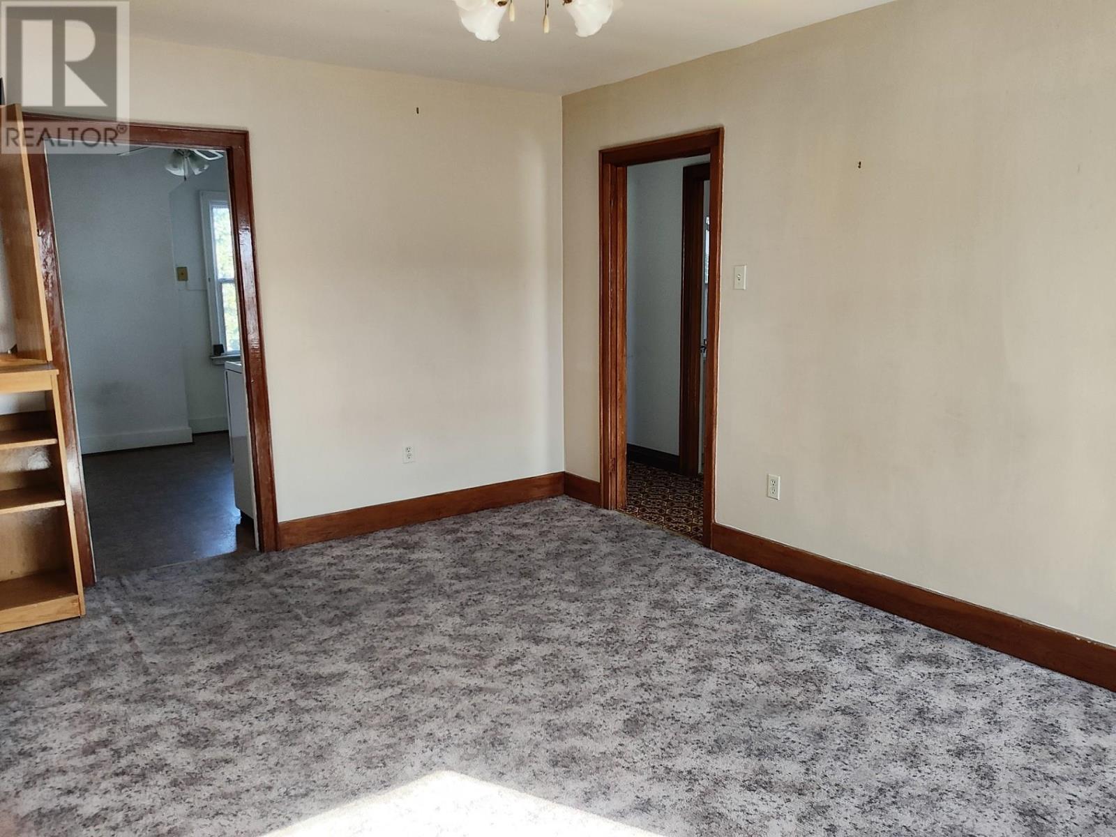 32 Carrie St, Thunder Bay, Ontario  P7A 4H8 - Photo 13 - TB253350