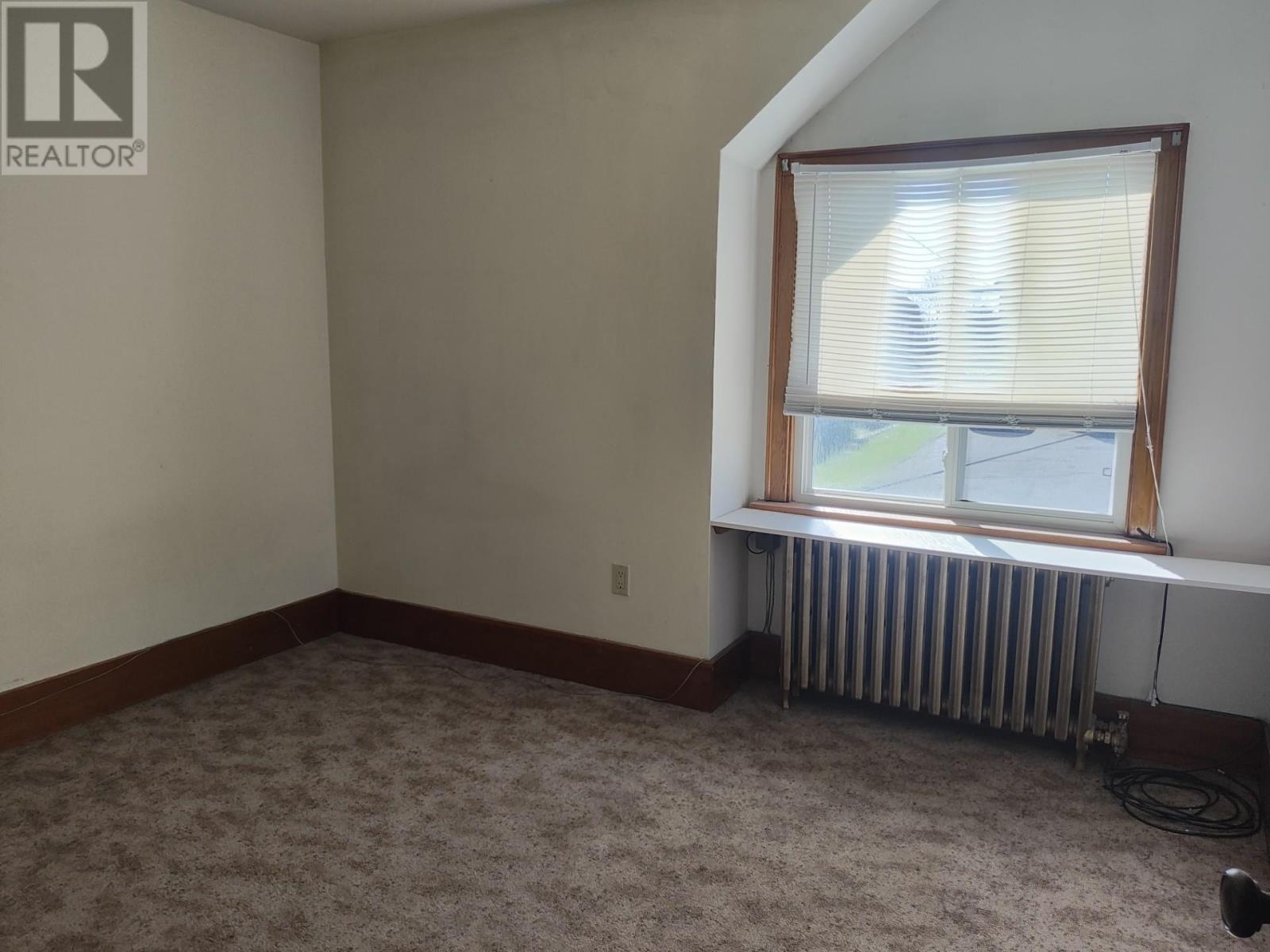 32 Carrie St, Thunder Bay, Ontario  P7A 4H8 - Photo 17 - TB253350