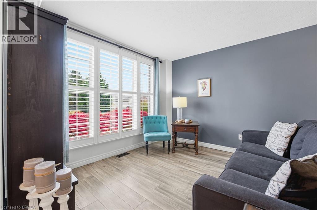 209 Dundas Street W, Paris, Ontario  N3L 4H3 - Photo 5 - 40785737