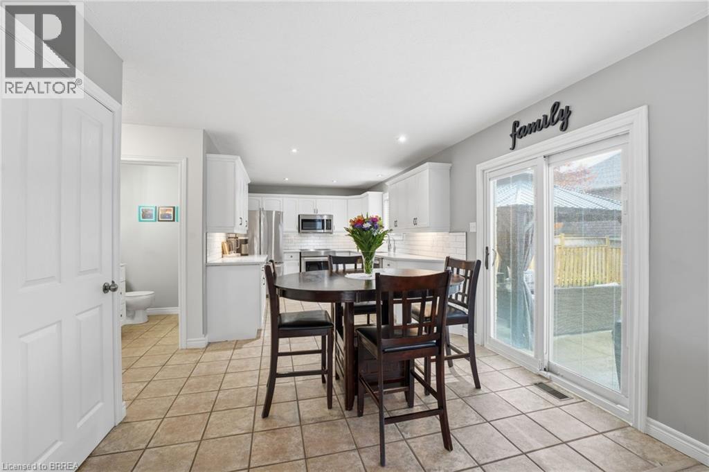 209 Dundas Street W, Paris, Ontario  N3L 4H3 - Photo 8 - 40785737