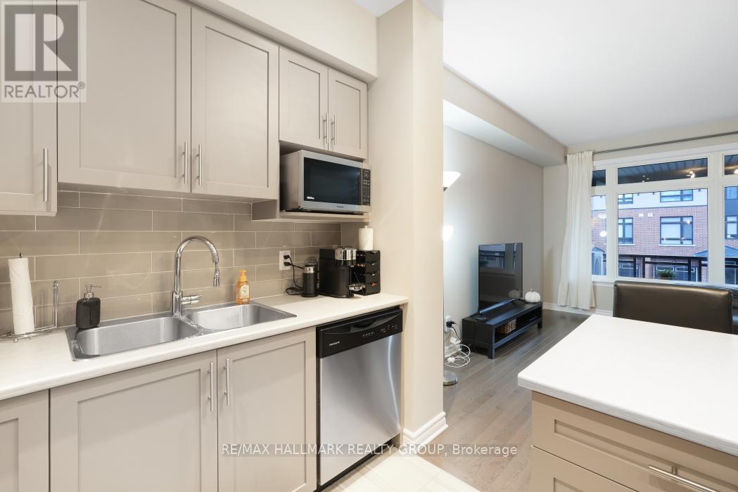 338 Twinflower Way, Ottawa, Ontario  K2J 5Z6 - Photo 12 - X12521208