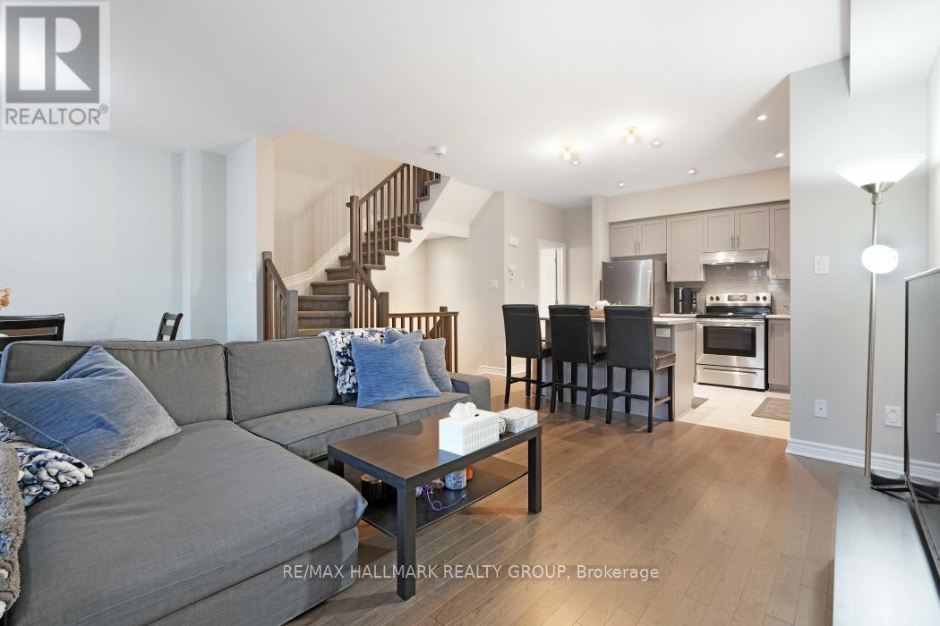 338 Twinflower Way, Ottawa, Ontario  K2J 5Z6 - Photo 5 - X12521208