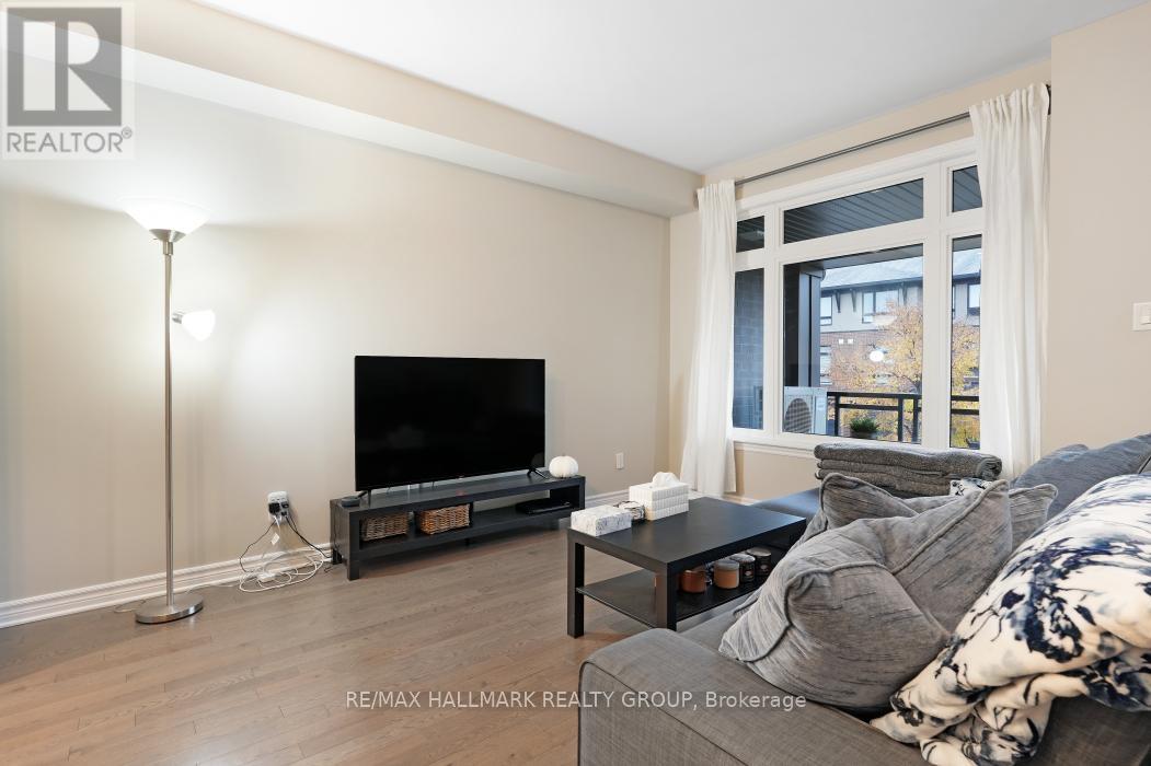 338 Twinflower Way, Ottawa, Ontario  K2J 5Z6 - Photo 7 - X12521208