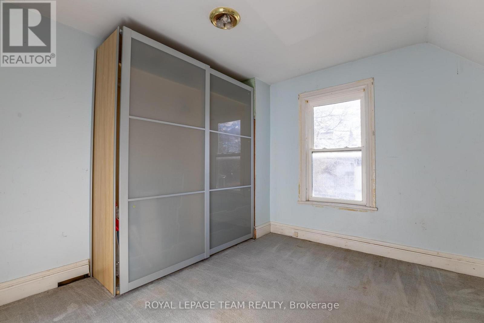 31 Daniel Street N, Arnprior, Ontario K7S 2K6 - Photo 16 - X12521220