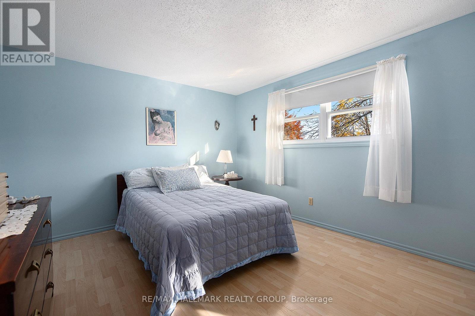 1570 Payette Drive, Ottawa, Ontario  K1E 1S9 - Photo 18 - X12521232