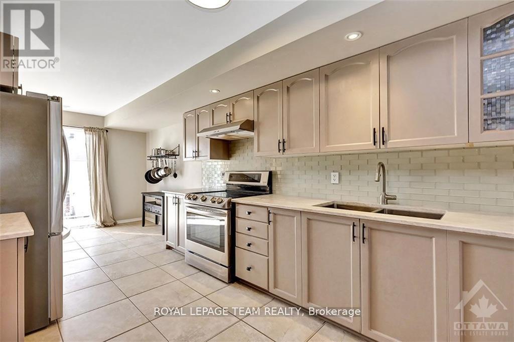 58 - 130 Berrigan Drive, Ottawa, Ontario  K2J 0J3 - Photo 10 - X12521334